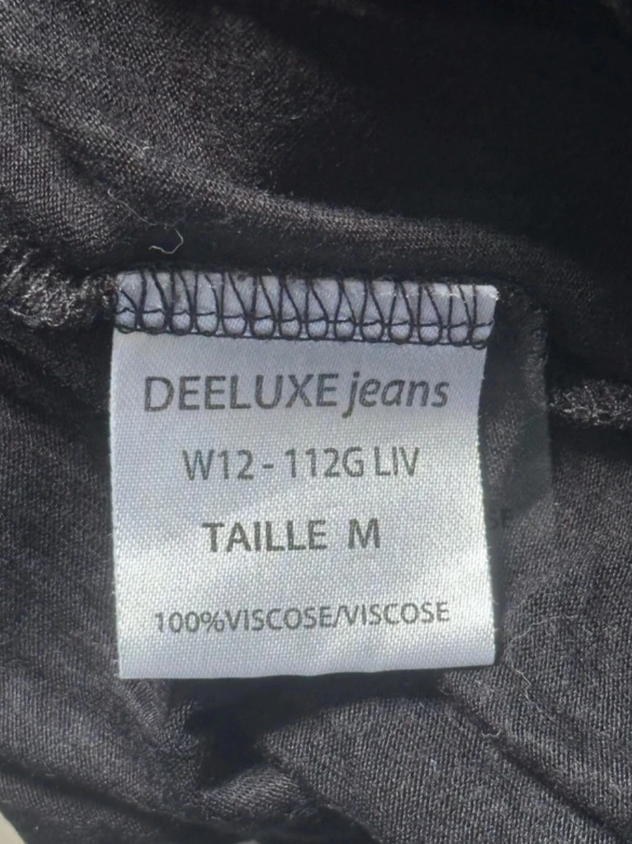 Camiseta negra holgada con la espalda anudada y letras en lentejuelas "Fall in love with you" – photo 6